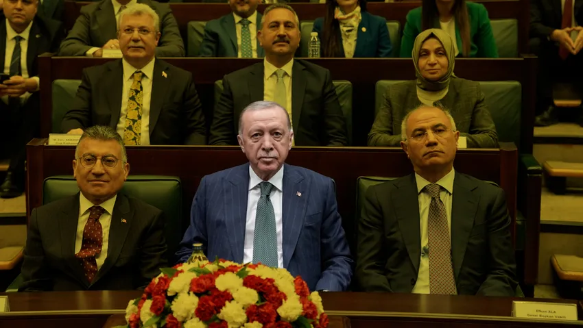 AKP'de Vekiller TV'ye Çıkmak İstiyor