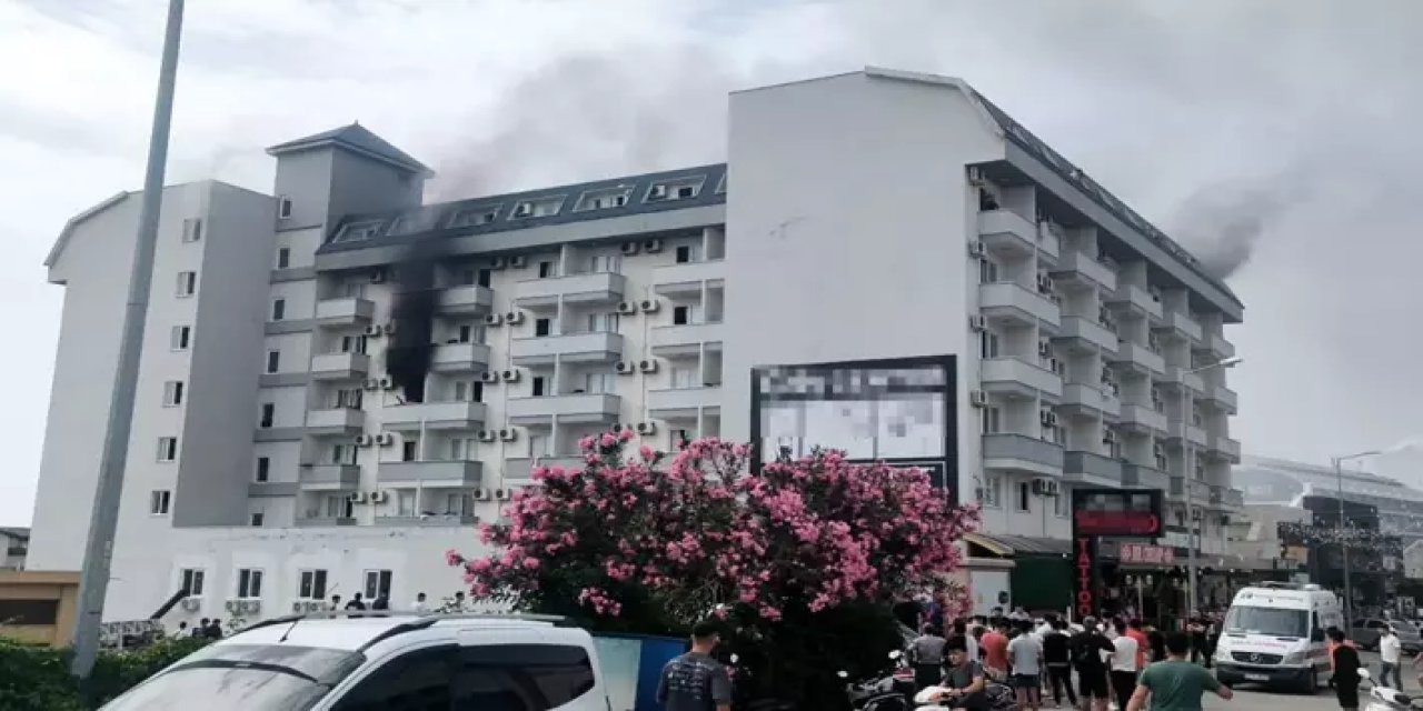 Alanya'da Otel Lojmanında Yangın!