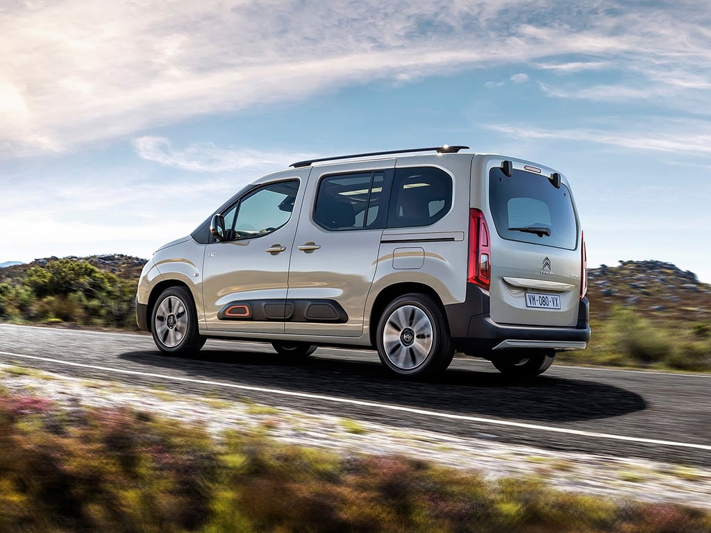 Citroen Berlingo, Yenilenen Logosuyla Görücüye Çıktı! İşte Teknik Özellikleri ve Fiyat Listesi