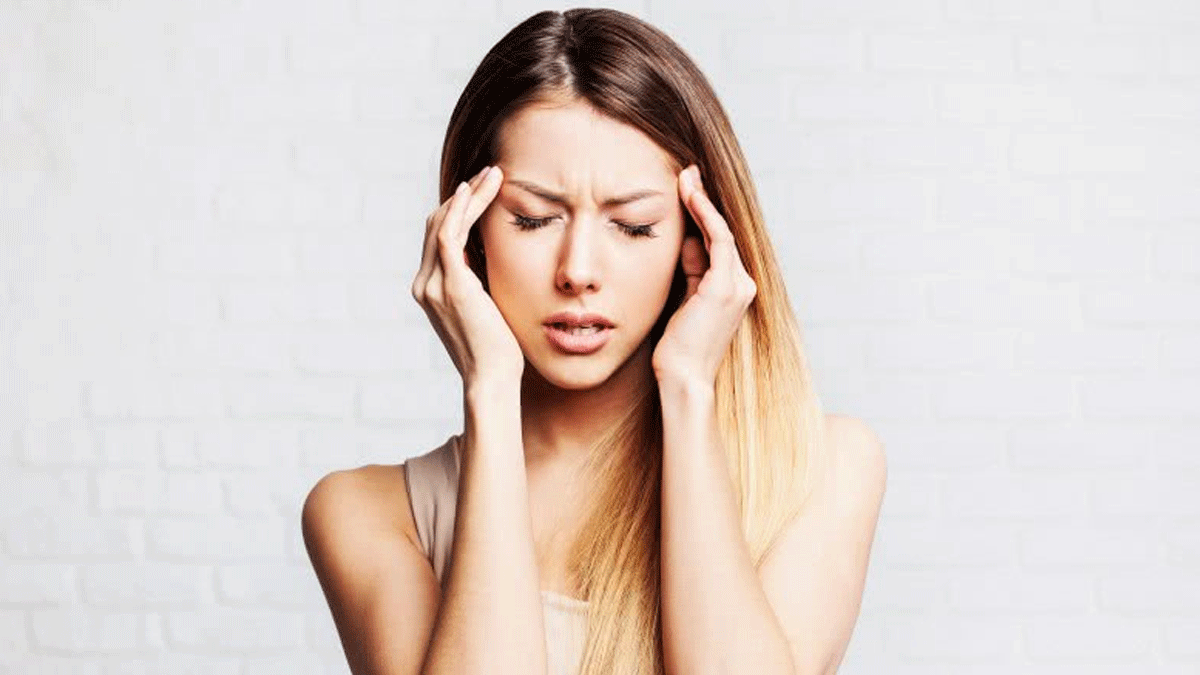İşte zaman zaman dayanılmaz hale gelen migrenin 7 belirtisi!