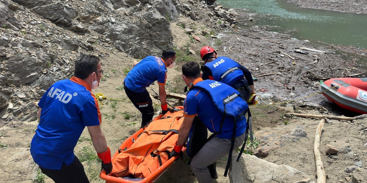 Doktora Gitmek İçin Evinden Çıkmıştı, Cesedi Nehirde Bulundu