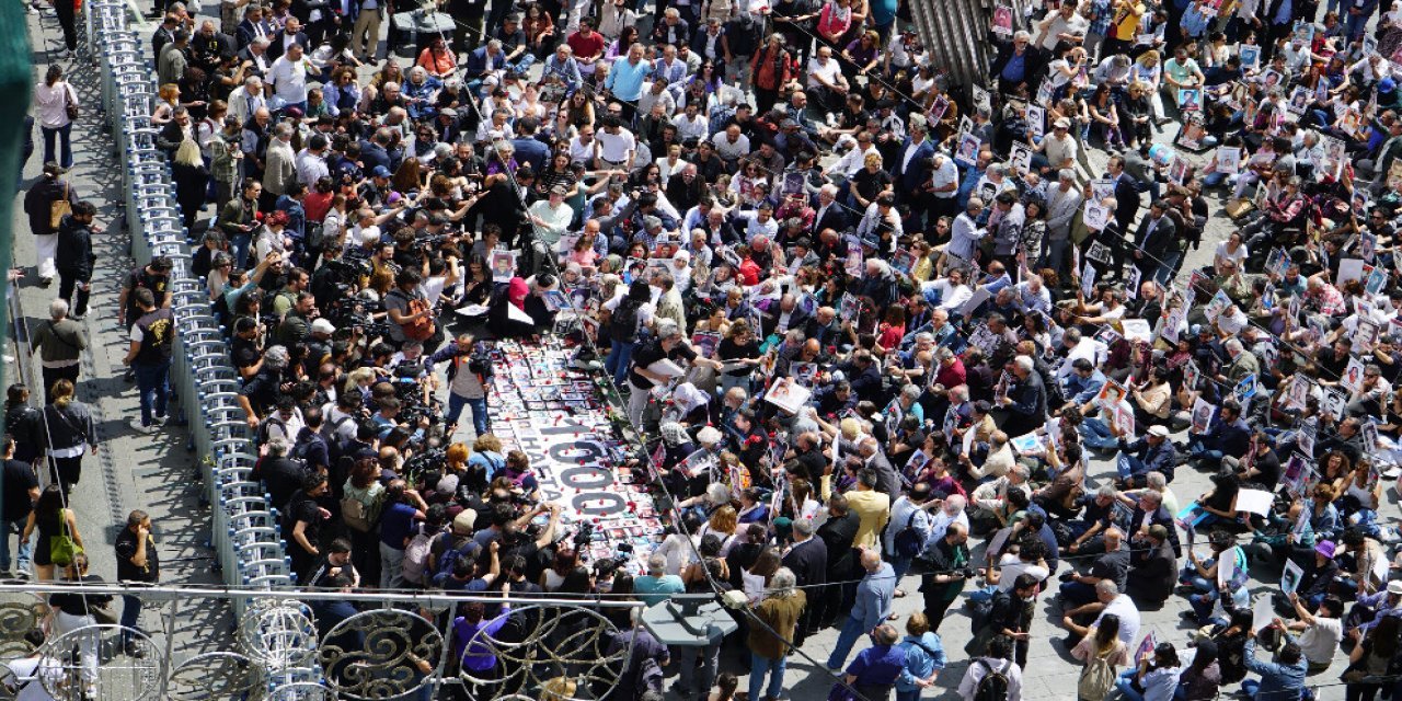 Cumartesi Anneleri 1000. Haftasında Galatasaray Meydanı'nda