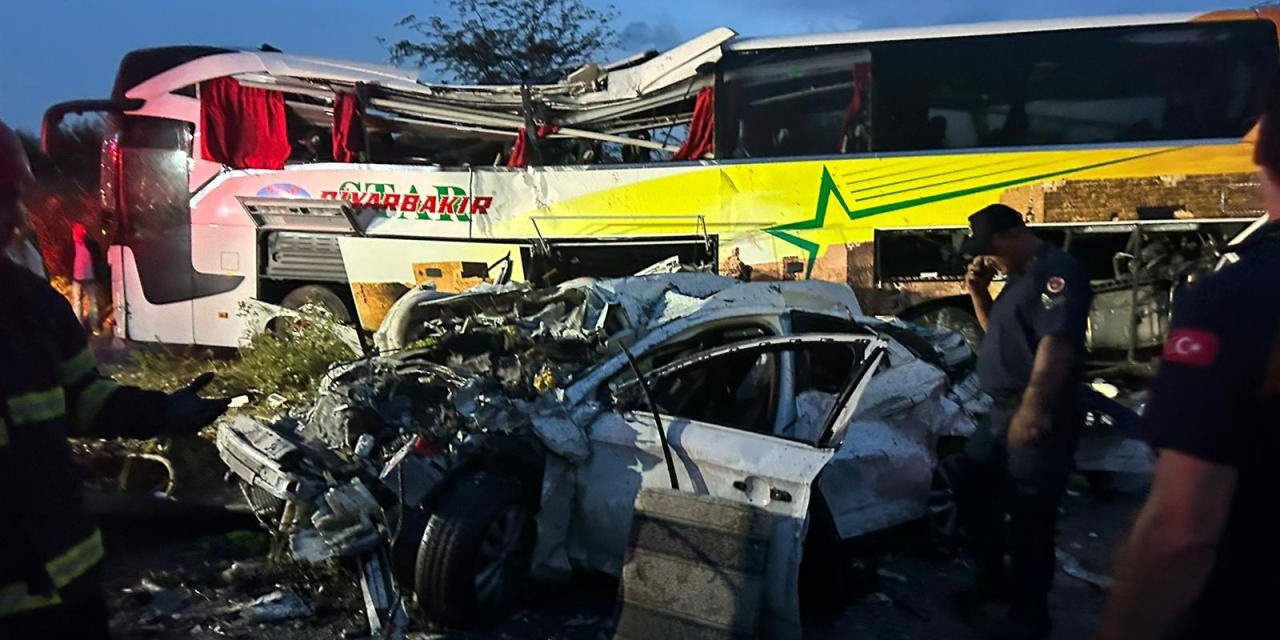 Mersin'de Korkunç Kaza: Çok Sayıda Ölü ve Yaralı Var!