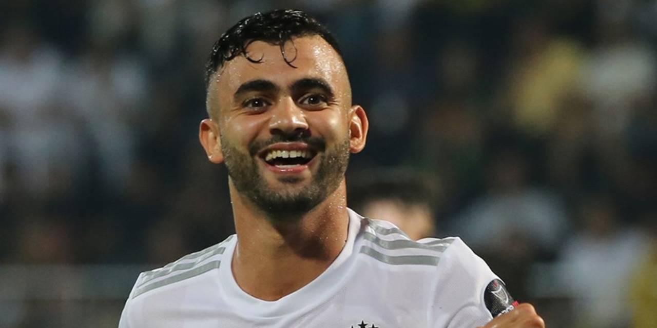 Rachid Ghezzal Beşiktaş'a Gözyaşlarıyla Veda Etti!