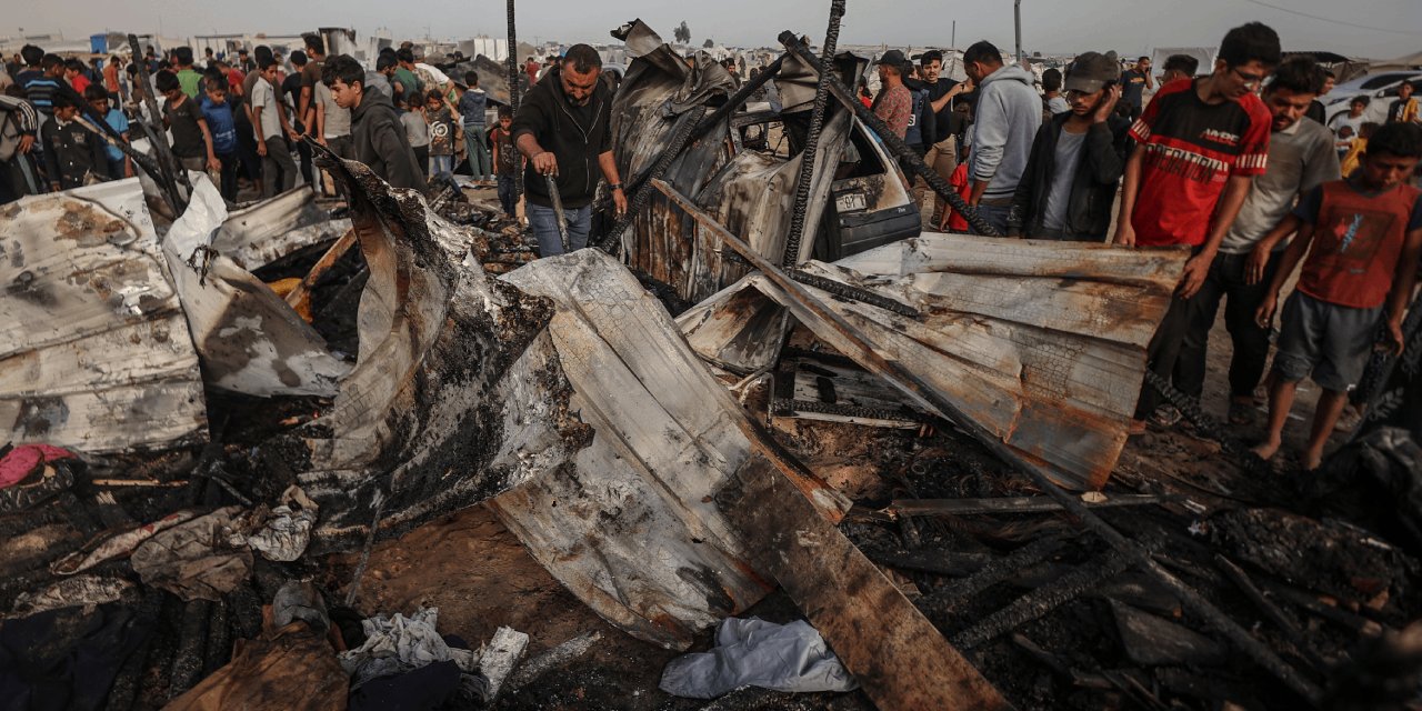 İsrail'in Refah'taki Saldırısına Siyasilerden Sert Tepki: 'Susmayın, Katliam Var!'