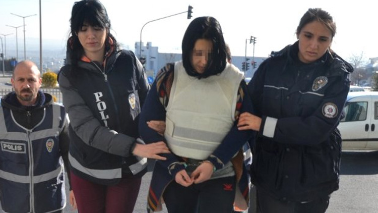 Her satırı korkunç! Cezaevinden izinli çıkan eşini yasak aşkına öldürttü