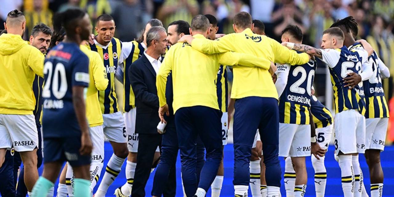 Fenerbahçeli Futbolculardan İsmail Kartal'a Veda Paylaşımı