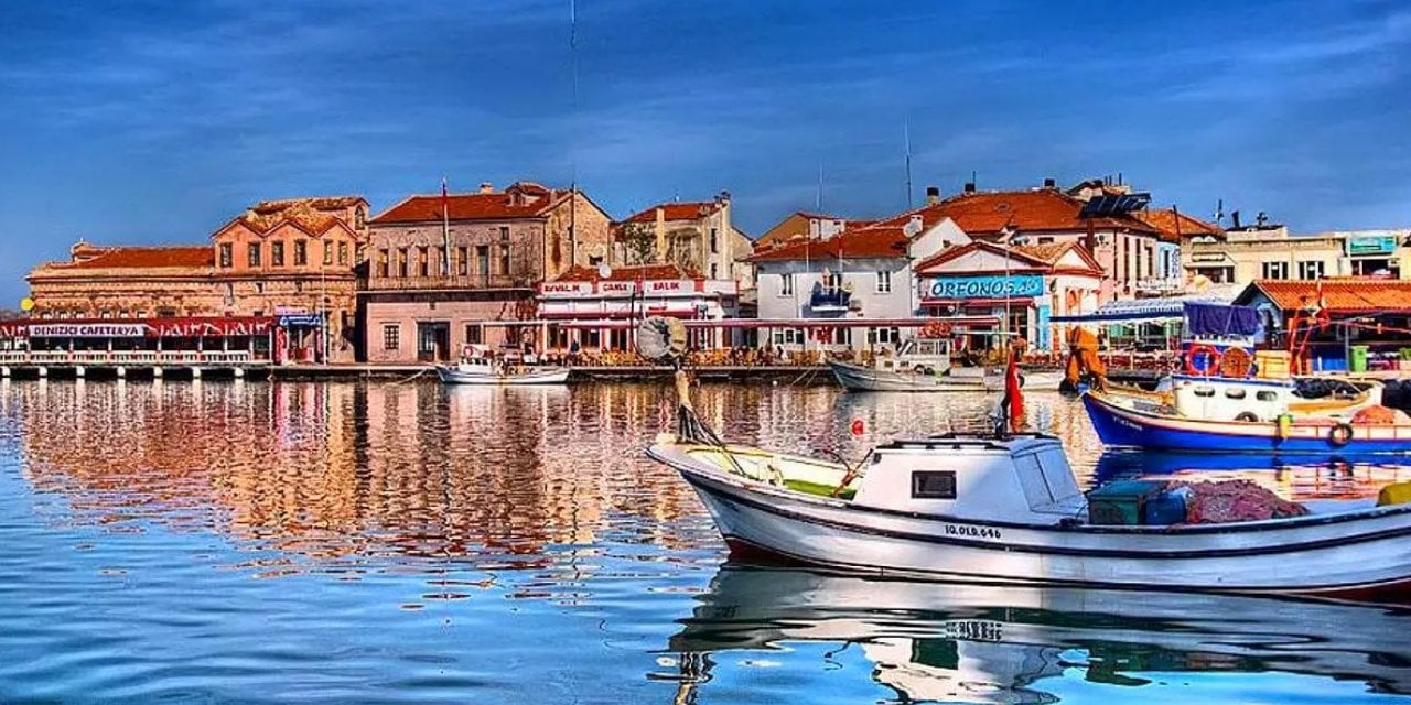 Ayvalık'ta Vodka Ve Biraya Ödenen Para Gündem Oldu