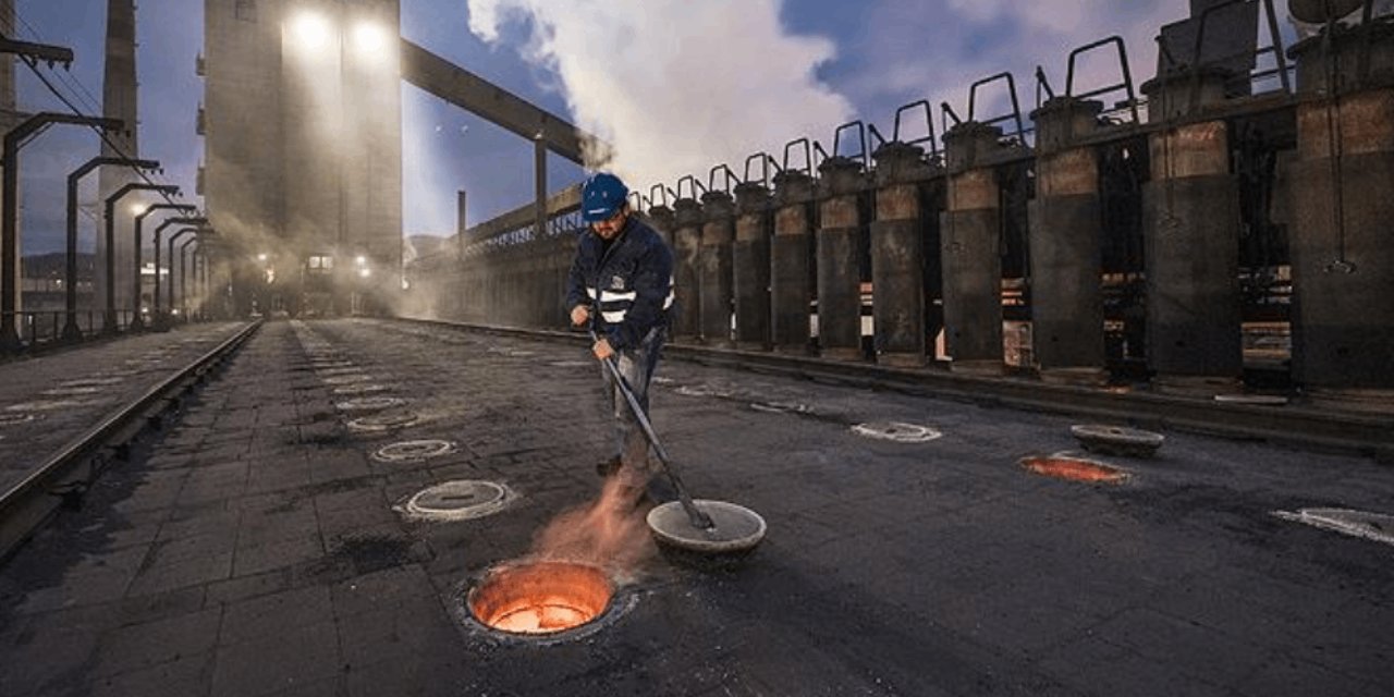 Bakan Bolat'a: Paslanmaz Çelik Sektöründe Yaşanan Sorunlara Ne Tür Tedbirler Alındı? Sorusu