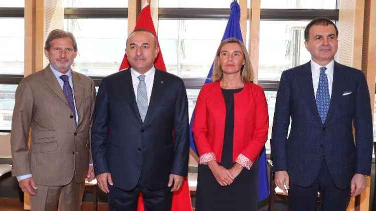 Dışişleri Bakanı Mevlüt Çavuşoğlu'ndan Avrupa Birliği açıklaması