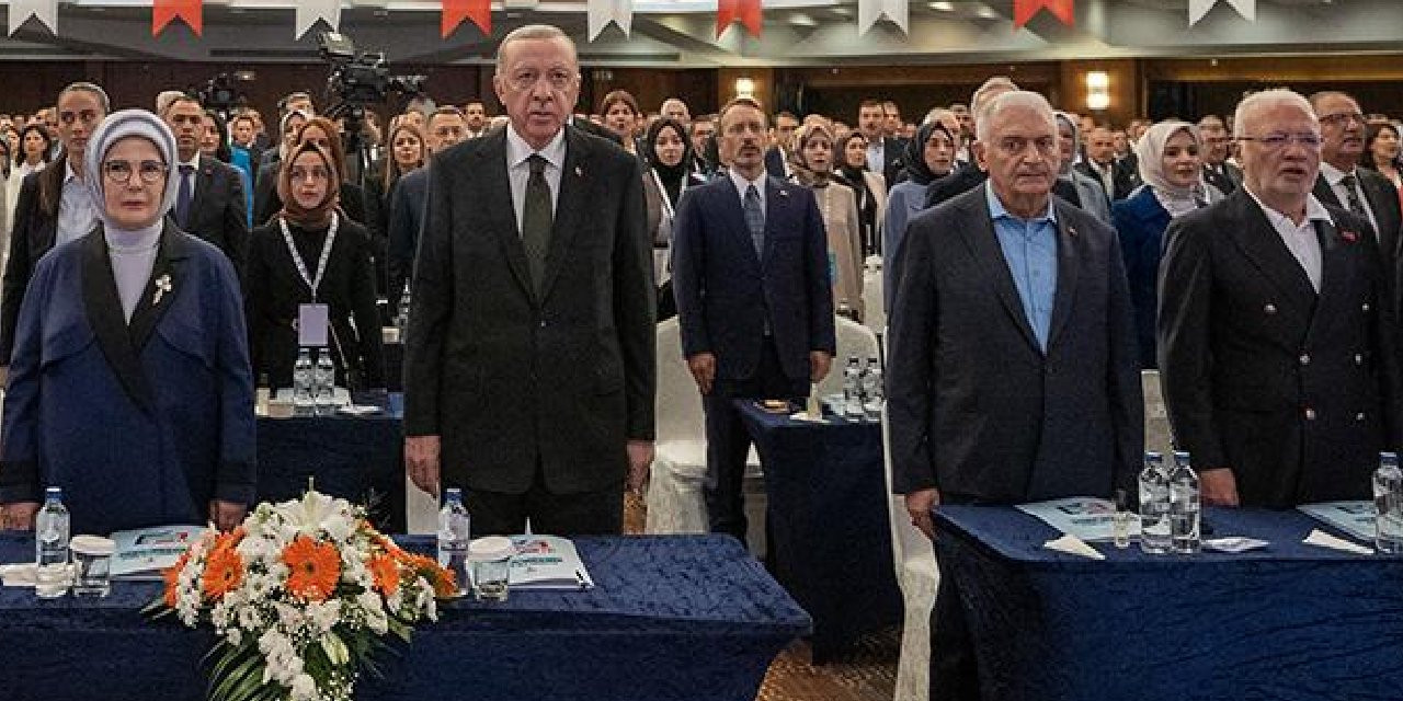 AKP Koridorlarında Bu Fısıltı Kulaktan Kulağa Dolaşıyor: Vergi Paketini Kim Sızdırdı?