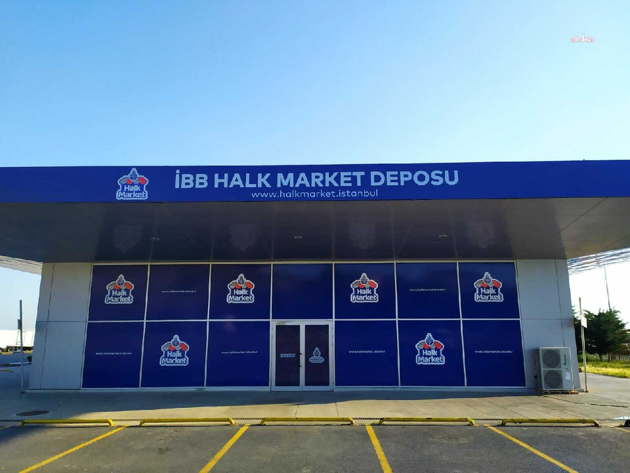 Ekrem İmamoğlu Duyurdu: Halk Marketteki Yöresel Gıdalar İnternetten Satışa Çıktı! Nohut, Bulgur, Un, Bal, Zeytinyağı...