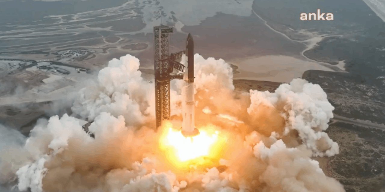 Musk'ın Starship Roketi Başarılı Şekilde Dünya'ya Döndü