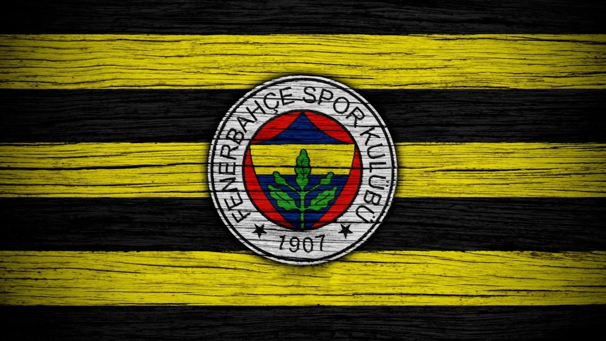 Fenerbahçe Dünya Futbol Tarihinde Bir İlki Yaşadı: Milyonlar Bu Olayı Konuşuyor