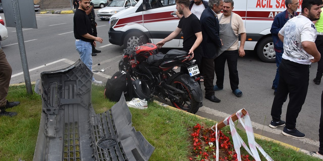 Trabzon Karıştı Feci Kazada 2 Kişi Yaralandı!