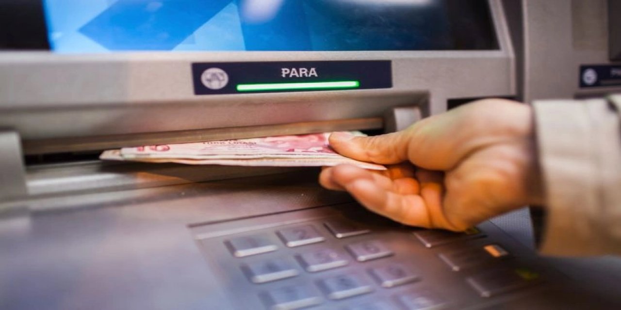 ATM'lerde Yeni Dönem Başladı: 81 İlde Devreye Girdi! Para Çekme İşlemi Değişiyor