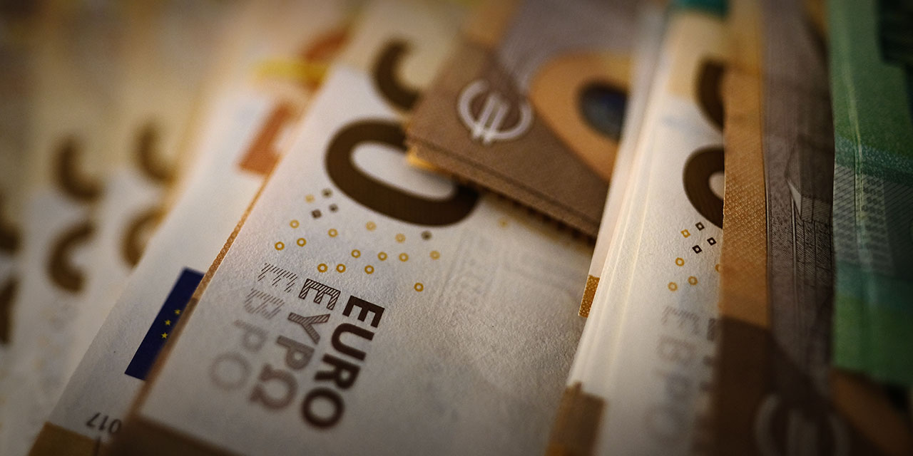 AP seçimleri Euro'ya darbe vurdu: Son 1 ayın en düşük seviyesinde