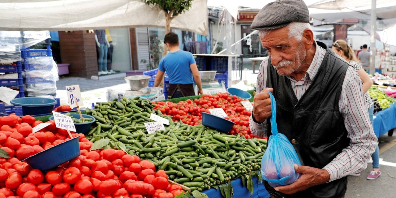 Asgari Ücret 17.000 TL, Bir Öğün Yemeğe Ayrılabilen 17 TL