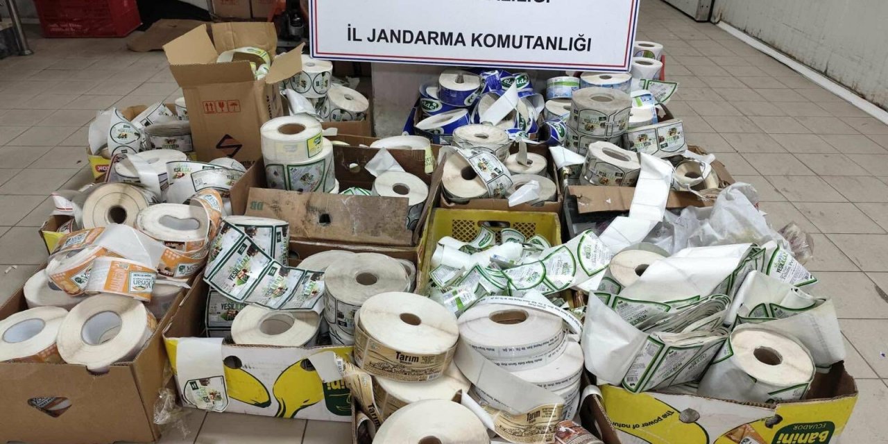 Ankara’da 95 ton sahte ve bozuk gıda ele geçirildi