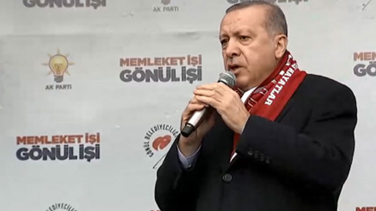 Selvi: Erdoğan tehlikenin farkında