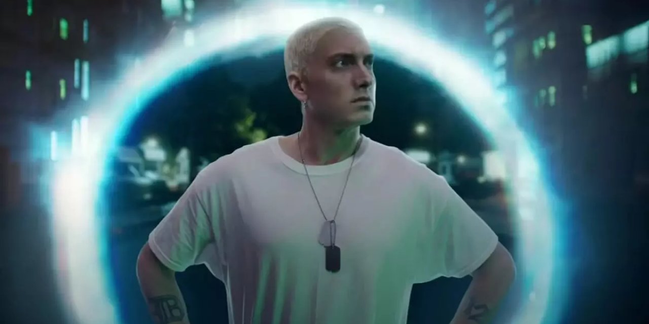 Kral Geri Döndü! Eminem 'Houdini' Şarkısıyla Listeleri Altüst Etti