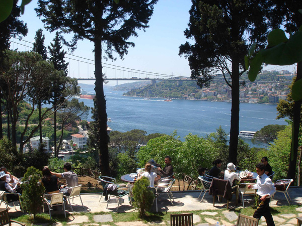 Tatile gidemiyorum diye üzülmeyin! İşte İstanbul'da size nefes aldıracak yerler...