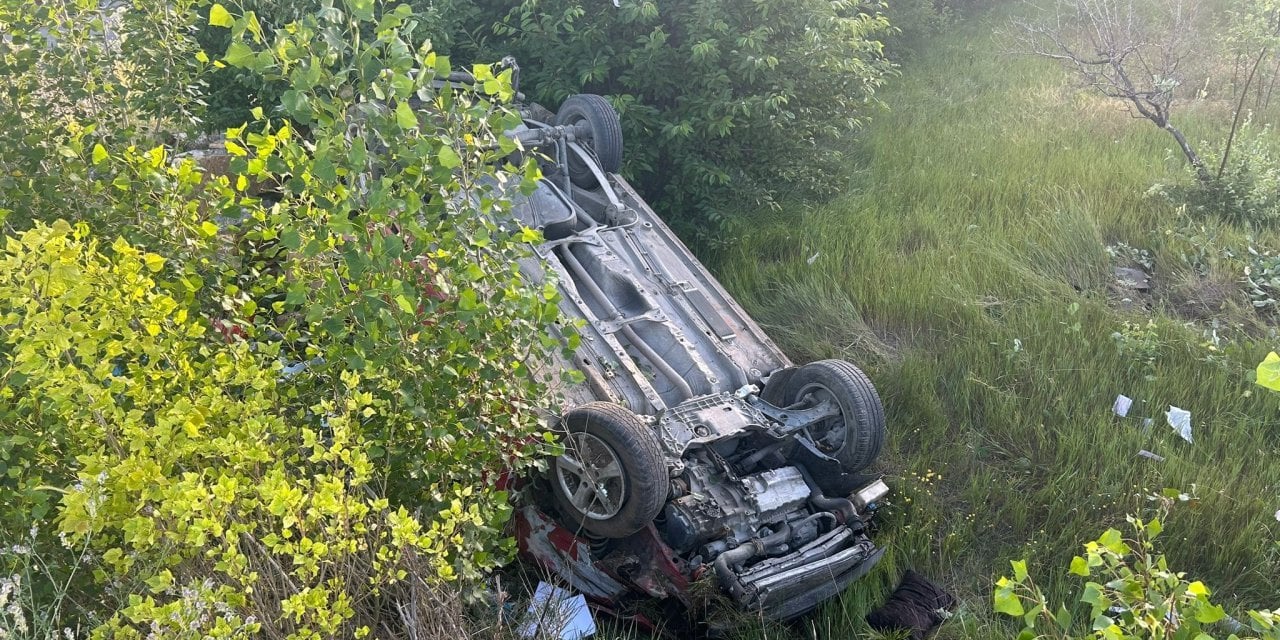 Sivas Yıldızeli'nde Trafik Kazası: 1'i Ağır, 6 Yaralı