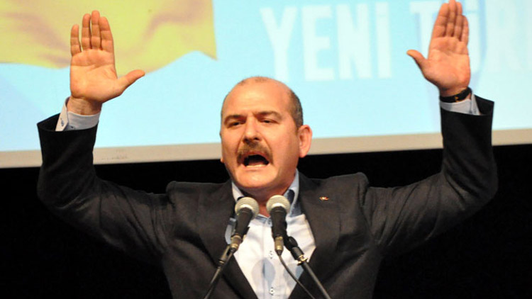 AKP yine bildiğiniz gibi: Soylu'dan CHP adayı Alper Taş'a büyük hakaret!