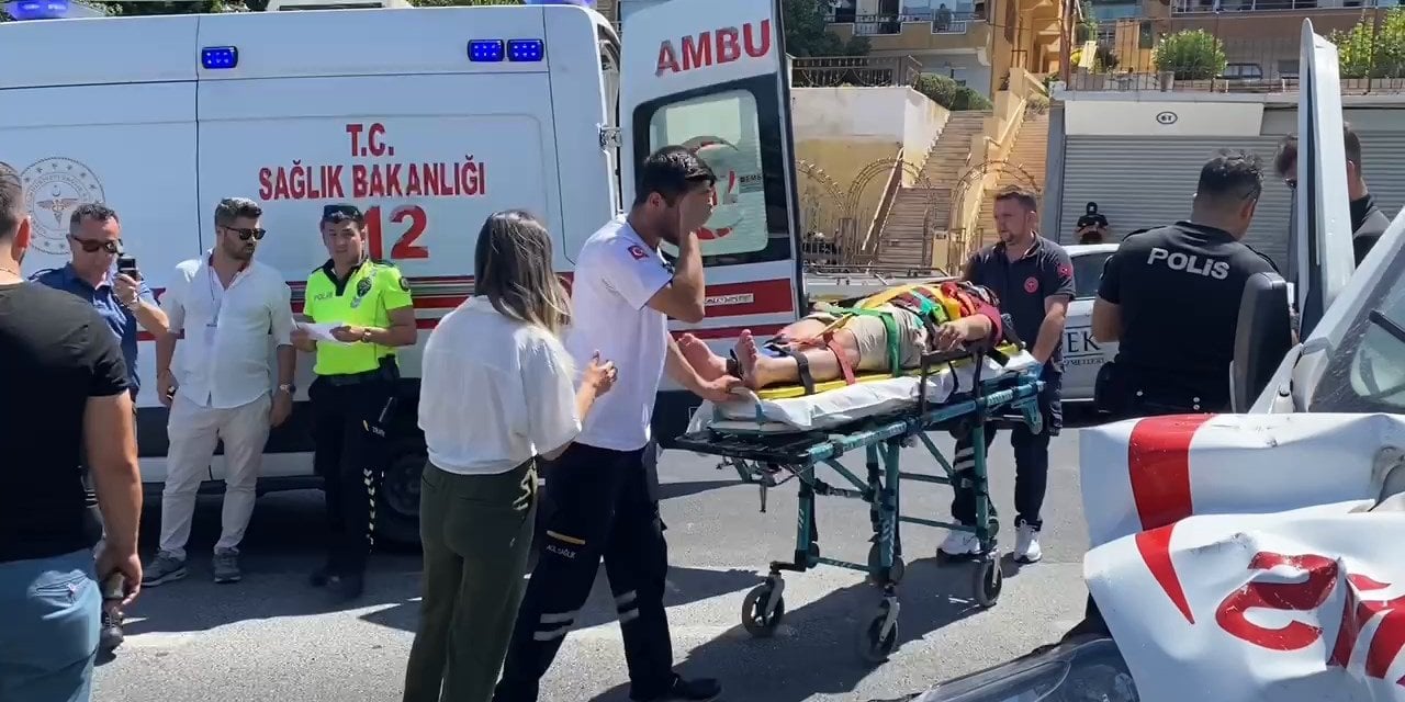 Büyükçekmece'de Ambulans Kazası: Yaralılar Var!