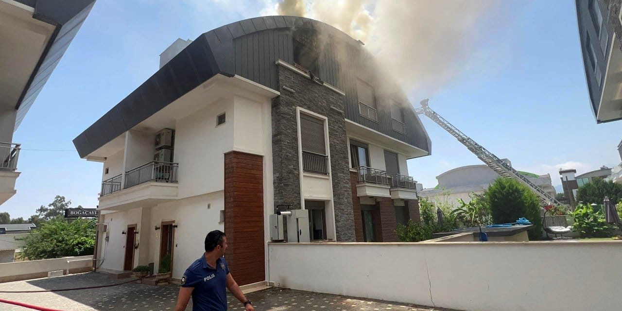 Sauna Odasında Yangın: Ev Kullanılamaz Hale Geldi!
