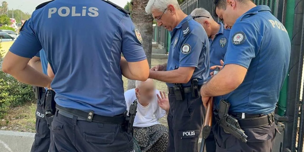 Hesap Sormak İçin Tüfekle Adliyeyi Bastı!