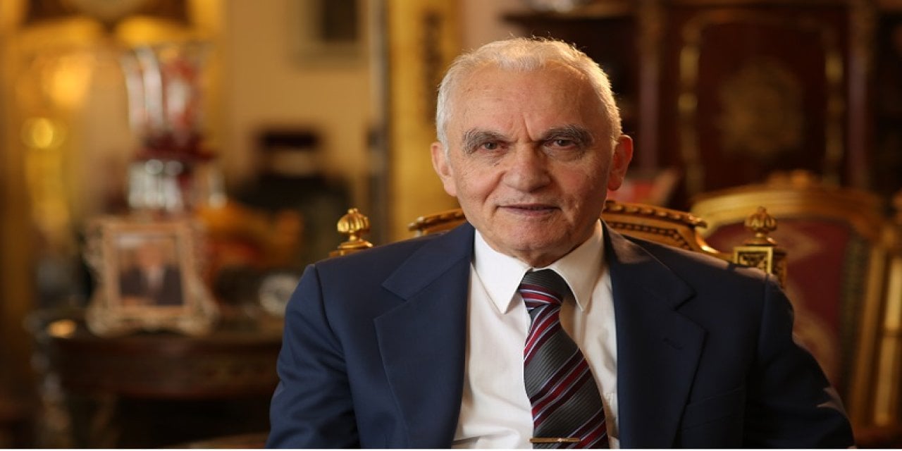 AKP'nin İlk Dışişleri Bakanıydı: Hayatını Kaybetti