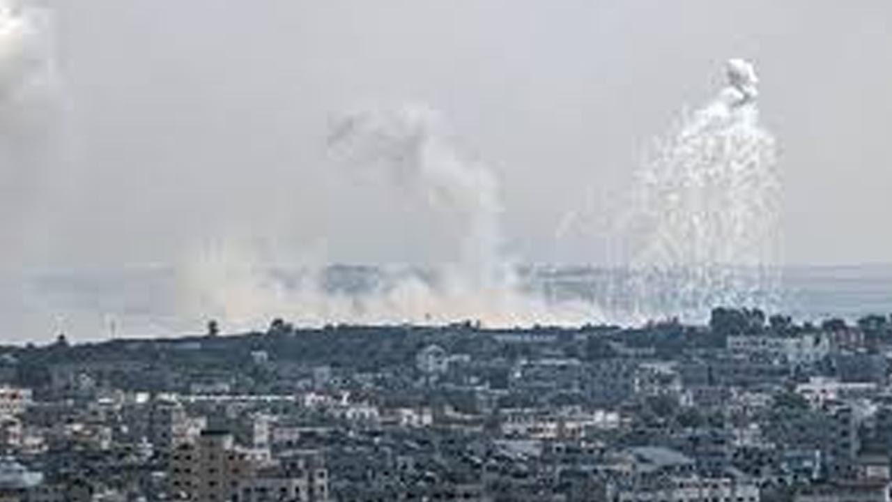İsrail Fosfor Bombasıyla Saldırdı