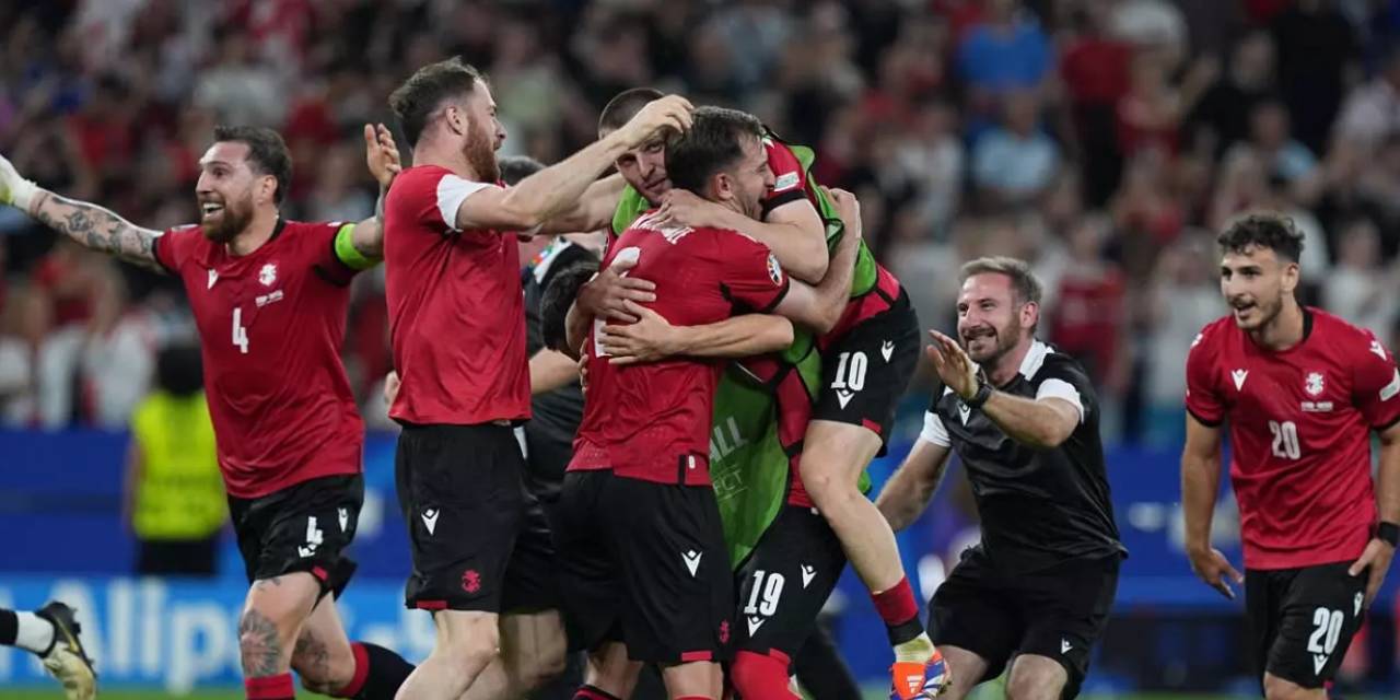 İspanya-Gürcistan Maçının İlk 11'leri Netleşti