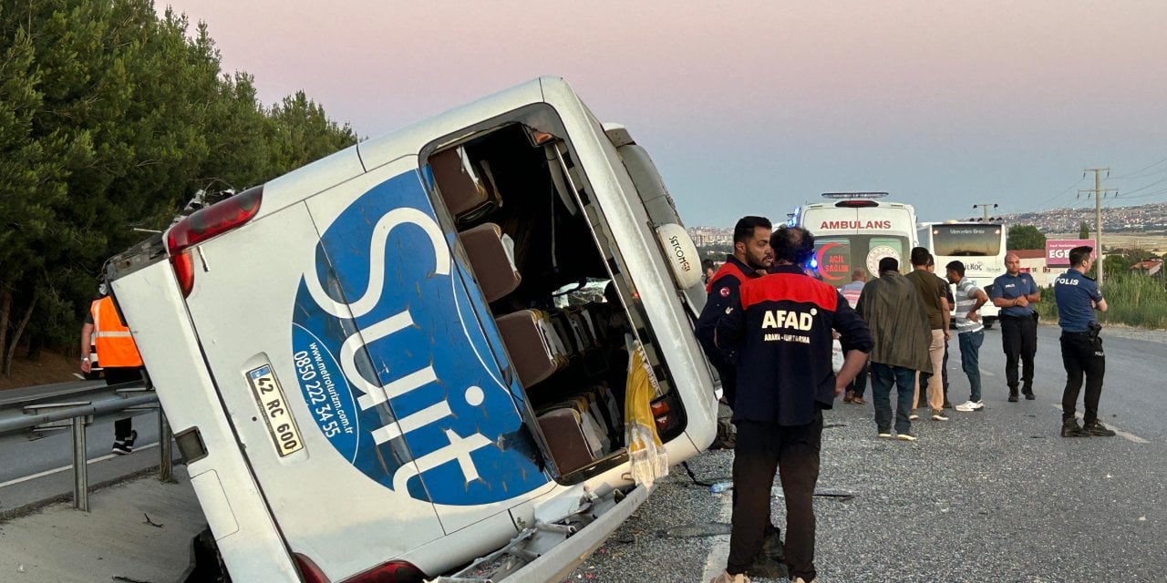 Yolcu Otobüsü Devrildi: 11 Kişi Yaralandı!