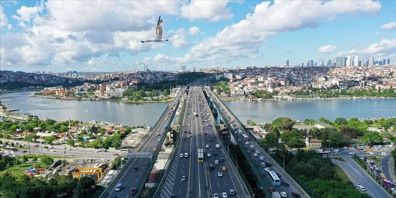 Haliç Köprüsü'nün Kadıköy Yönü Trafiğe Kapatılıyor!