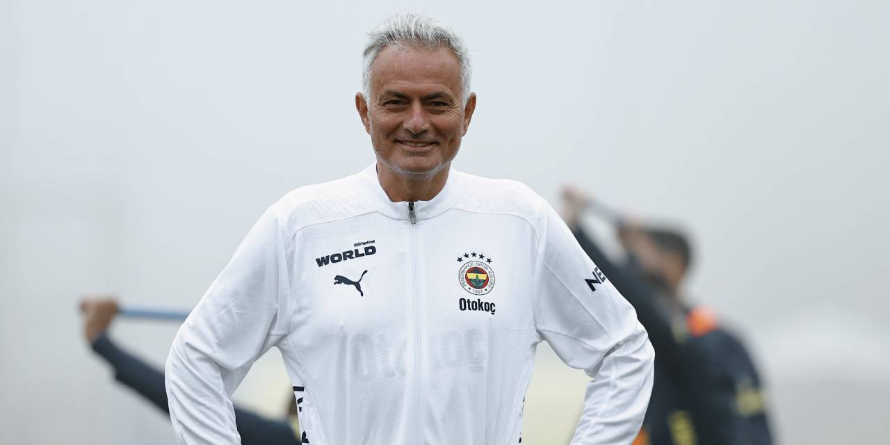 Fenerbahçe'de Ayrılık Rüzgarı! Jose Mourinho 6 Yıldızın Biletini Kesti