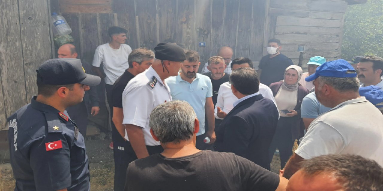 Sinop'ta Çıkan Yangında 6 Ev Tamamen Yandı