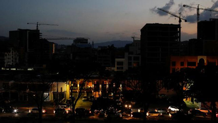 Venezuela'da elektrik kesintisi yüzünden 15 diyaliz hastası öldü