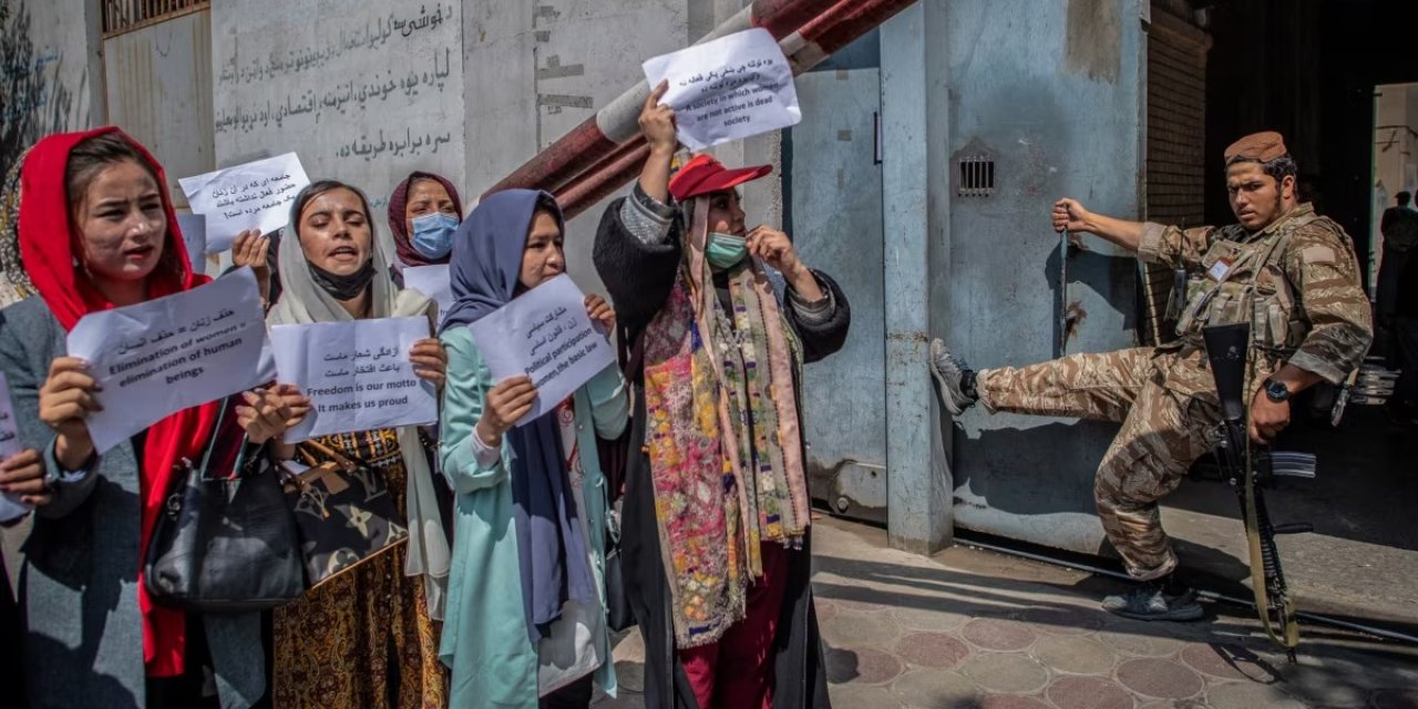 Taliban Hapishanesinde Kadın Aktivistin Şok Edici İddiası: Toplu Cinsel Saldırı ve İşkence