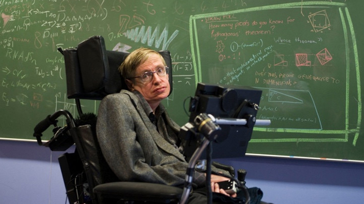 Stephen Hawking'in eski hemşiresine dava: Hata yaptın!