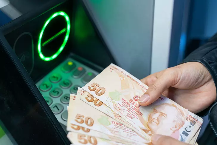 ATM'lere Banka Kartlarını Yutma Özelliği