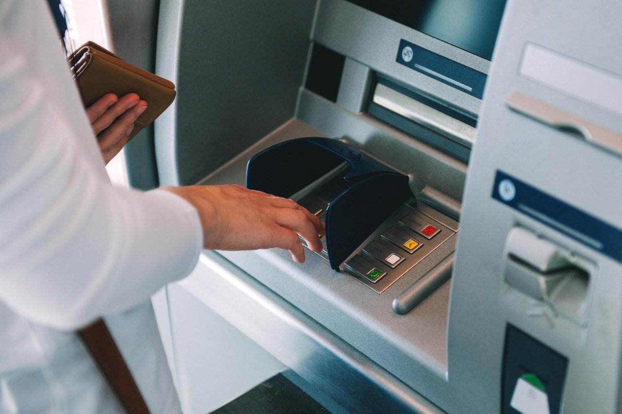 ATM Şifrenizi Hemen Değiştirin! Uzmanlar Peş Peşe Uyardı
