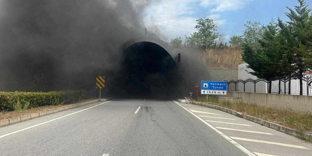 Tünelde Devrilen Otomobil  Az Daha Patlayacaktı!