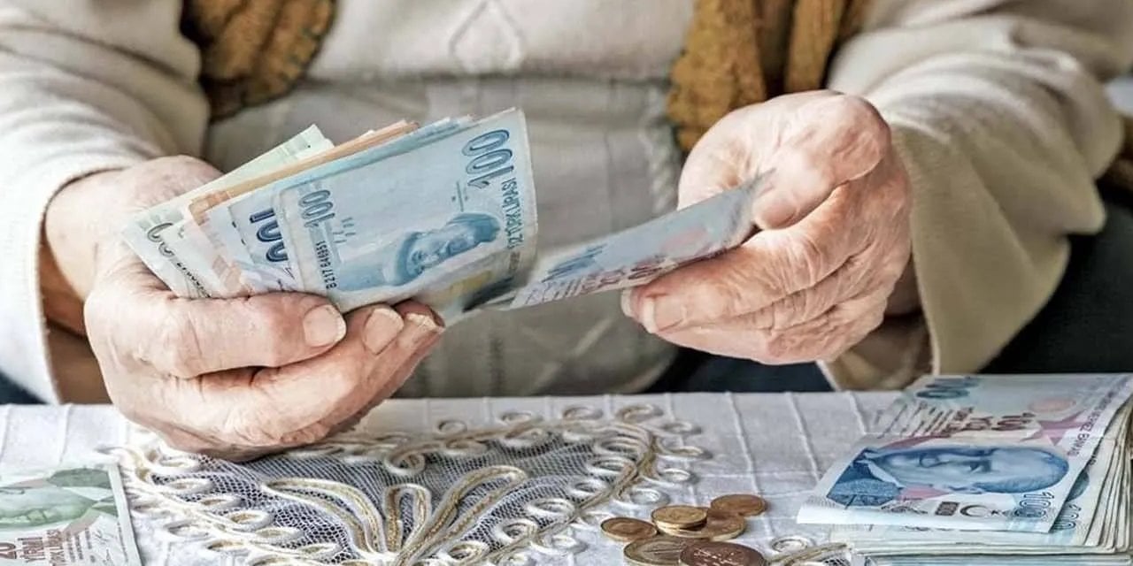 En düşük emekli maaşı 12 bin 500 lira