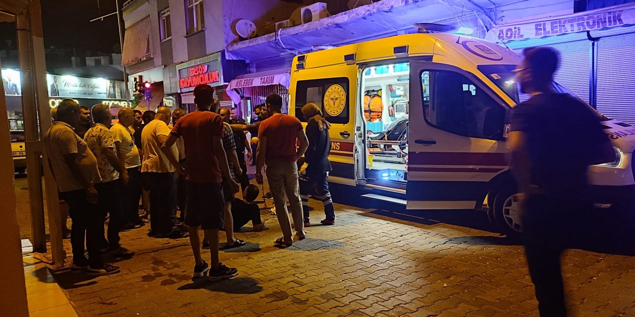 Sokak Kavgasında Kan Döküldü 2 Kardeş Yaralandı!