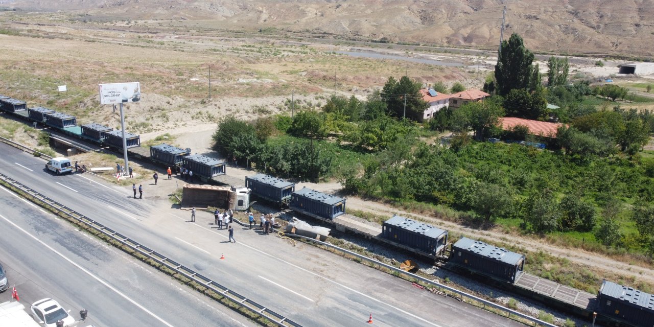 Çankırı'da Tren Kazası: Ölü ve Yaralılar Var!