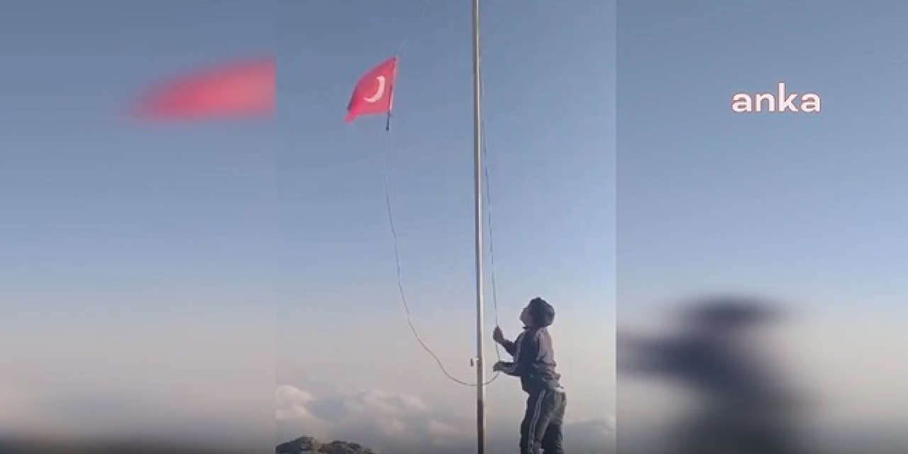 11 Yaşındaki Tarık 2099 metreyi aşıp Türk Bayrağı'nı yeniledi