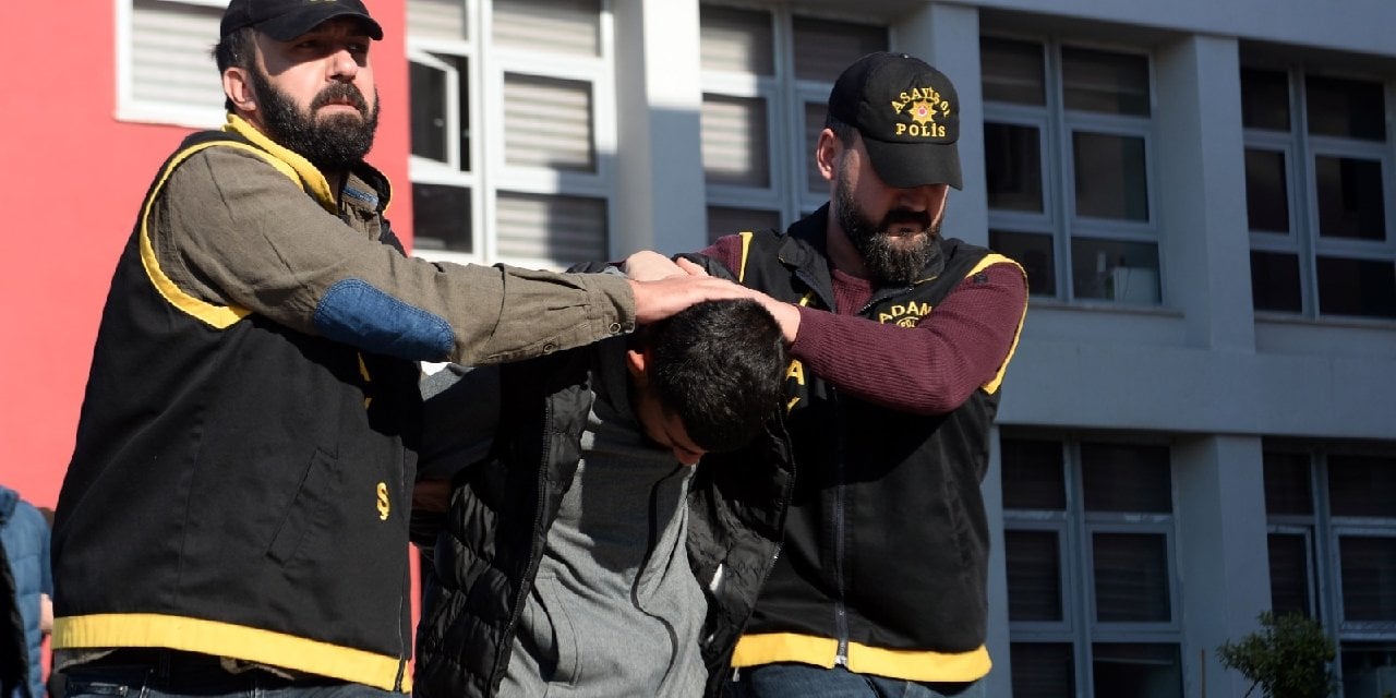 Adana'da 'Garson bakar mısın?' cinayetine toplamda 54 yıl hapis cezası