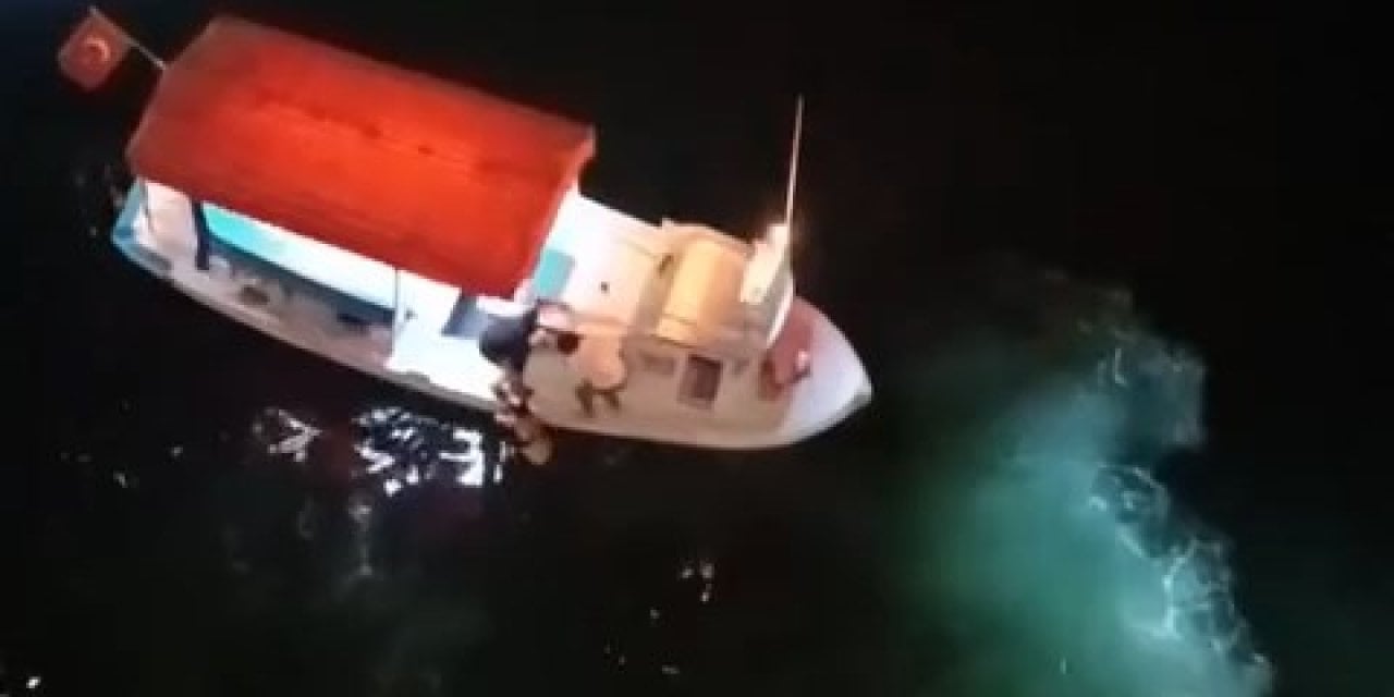 Selfie çekerken Haliç'ten denize düştü! Üstünden tekne geçti